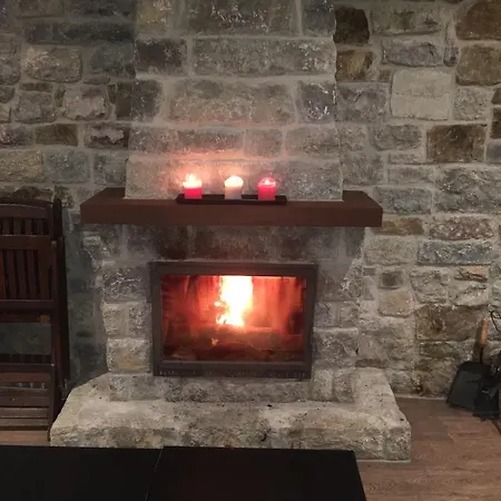 Casa Rural L'albancia Tatil Evi Pola de Laviana